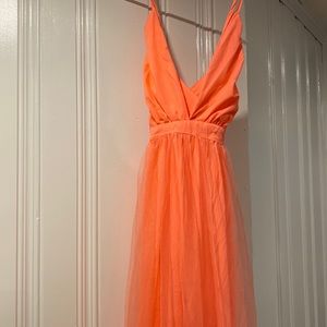 Women’s floor length tulle summer dress.